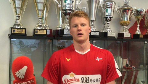 在这个特殊 在这个特殊