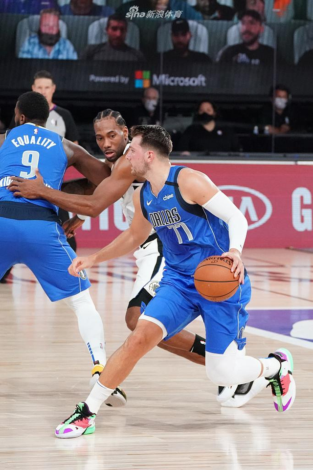 高的竞技水 高的竞技水